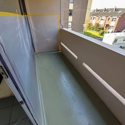 Beschichteter Balkon im Außenbereich